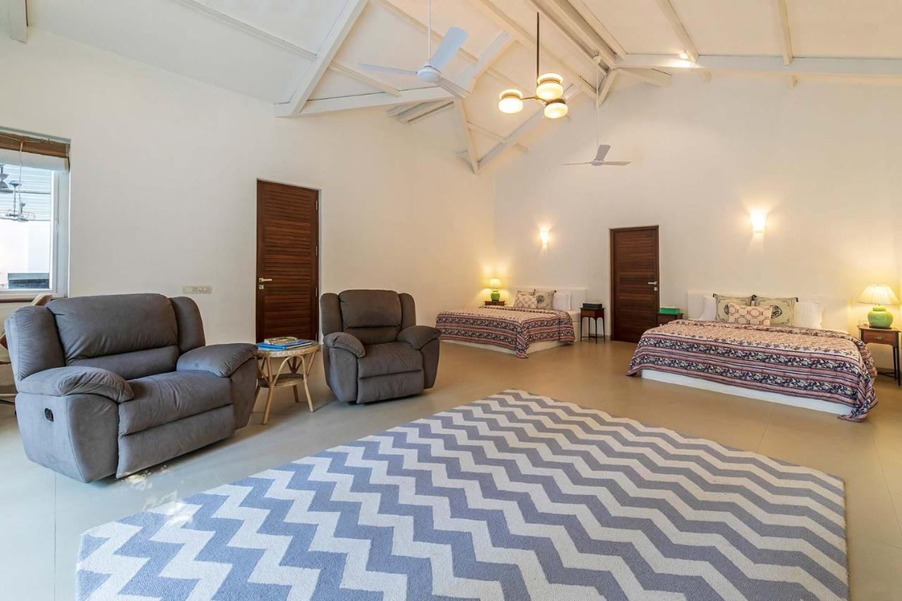 Hamptons Charm By Stayvista Luxury 5Br With Pool, Lawn & Table Tennis Alibag Exterior photo